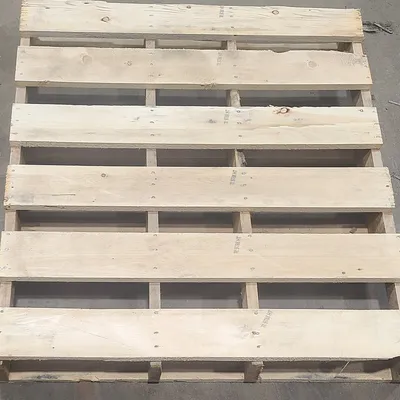 Individual wood pallet detail view