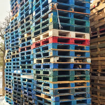 Bulk wood pallets for wholesale